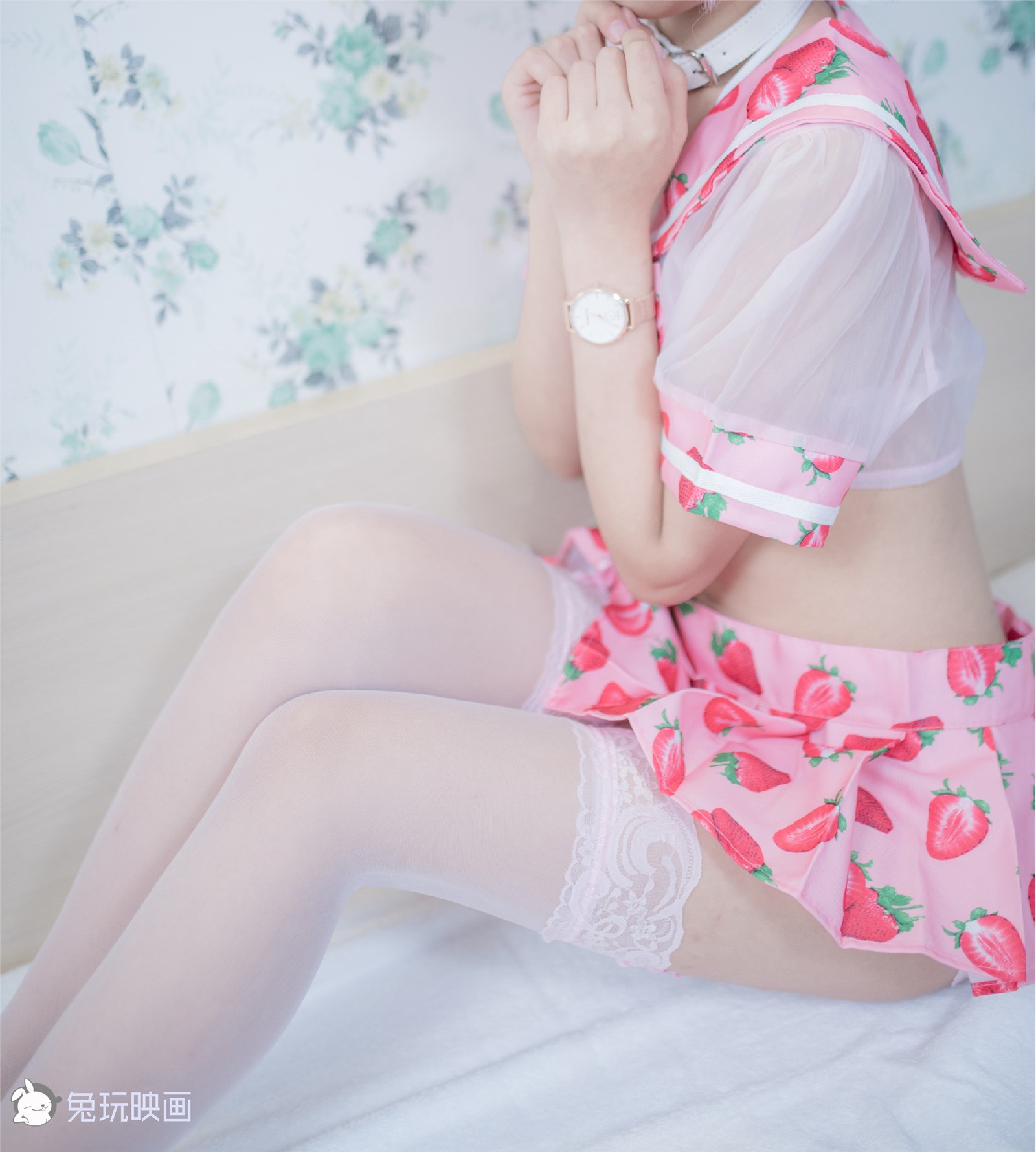 Rabbit play pictorial strawberry skirt VOL.016(28)